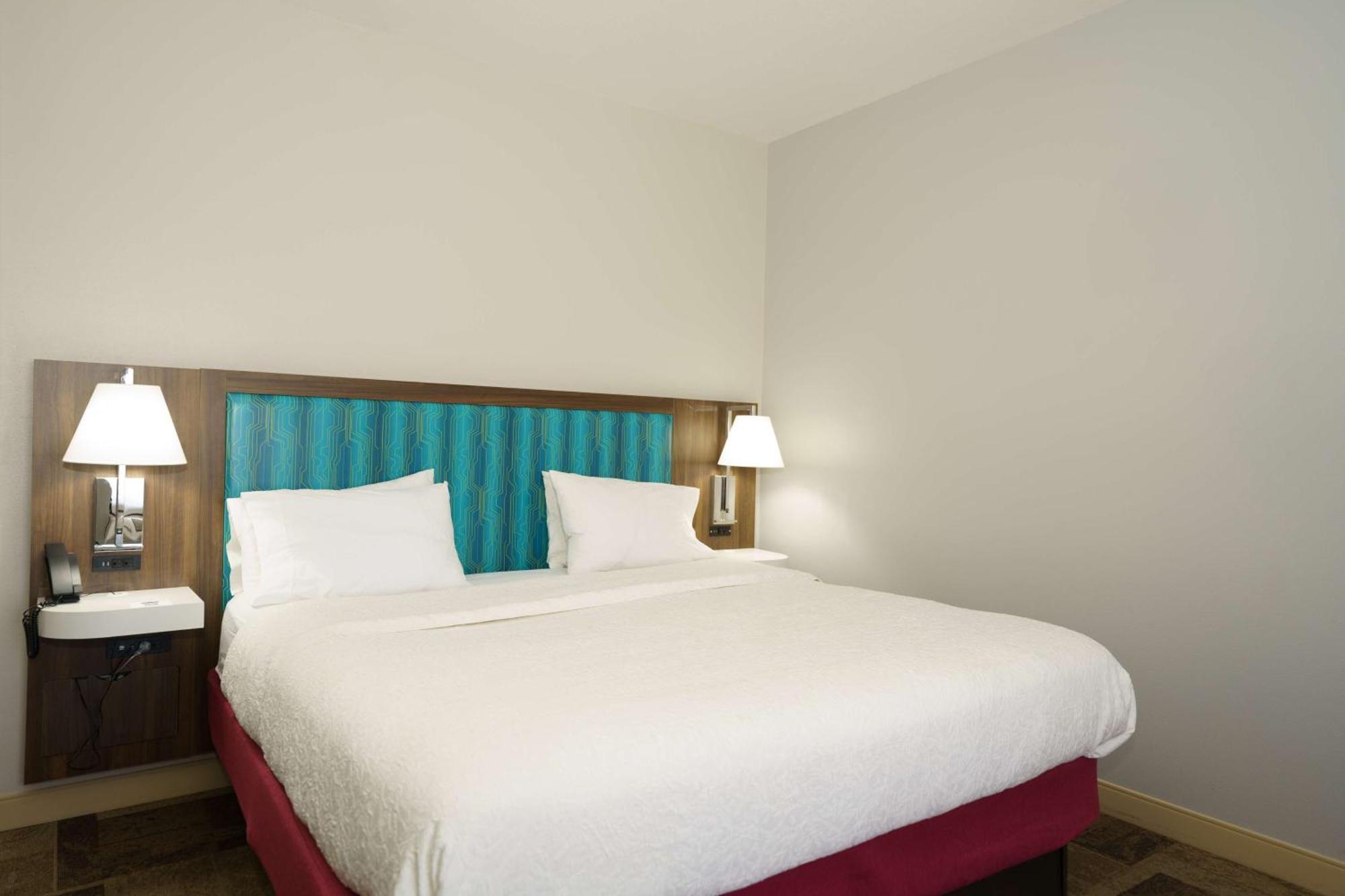 Hampton Inn Garden City Kültér fotó